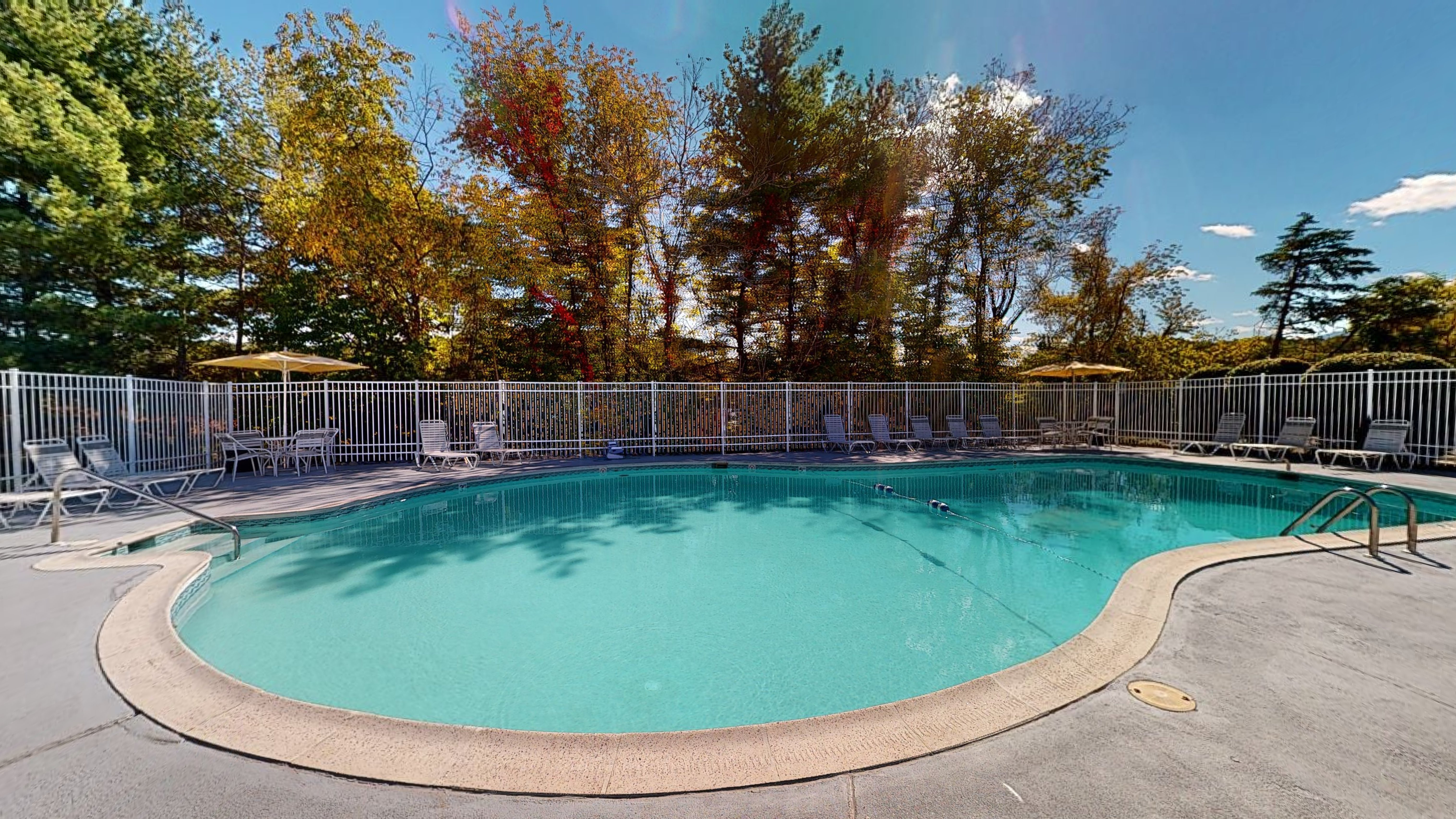 Windy-Hill-Key-Exterior-pool